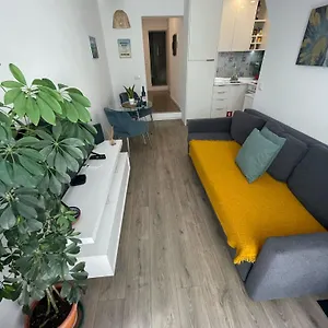 https://my-get-away-in-charming-alfama.hotels-lisbon-portugal.com